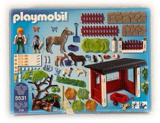 Playmobil City Life Farm Outdoor Animal Care Station Replacements 5531 U PICK PC