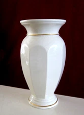 CLASSIC LENOX AURELIA IVORY AND  GOLD  VASE 9 1/4" tall