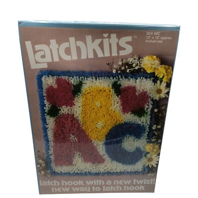 ABC Hearts Latch Hook Kit Canvas Rug Pillow Betty Wilkinson Kristi Kits