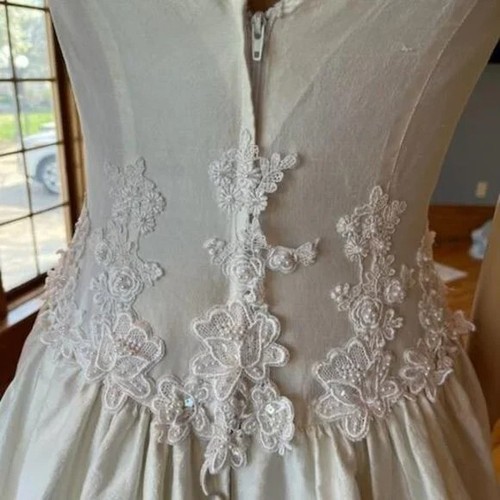 * Ivory Beaded Lace Faux Silk Sleeveless Wedding Ball Gown Bridal Dress Size 0 2 - Picture 12 of 15