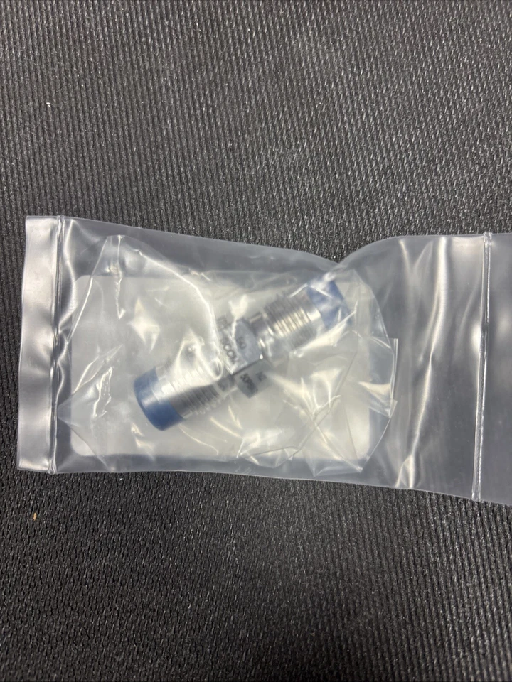 Mott Flow Restrictor, 50 SCCM N2 @ 50 PSIG, 5140-1/4-SS - Image 2 of 2