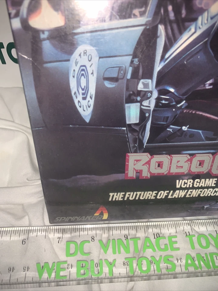Robocop Movie Footage VCR Board Game Spinnaker 1987 Vintage FACTORY SEALED 🔥 - Image 3 of 4