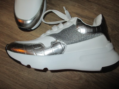 Alexander McQueen RUNNER 513537 WHITE \u0026 SILVER Sneakers SZ 37 D 6.5 ITALY  NEW.! | eBay