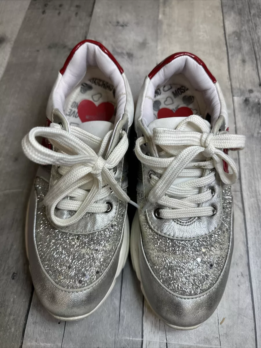 Moschino red sneakers top