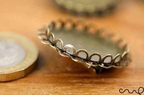 NEW 4 Scalloped Brooch Pin Back Antique Bronze Flat Round Cabochon Base Settings - Picture 6 of 11