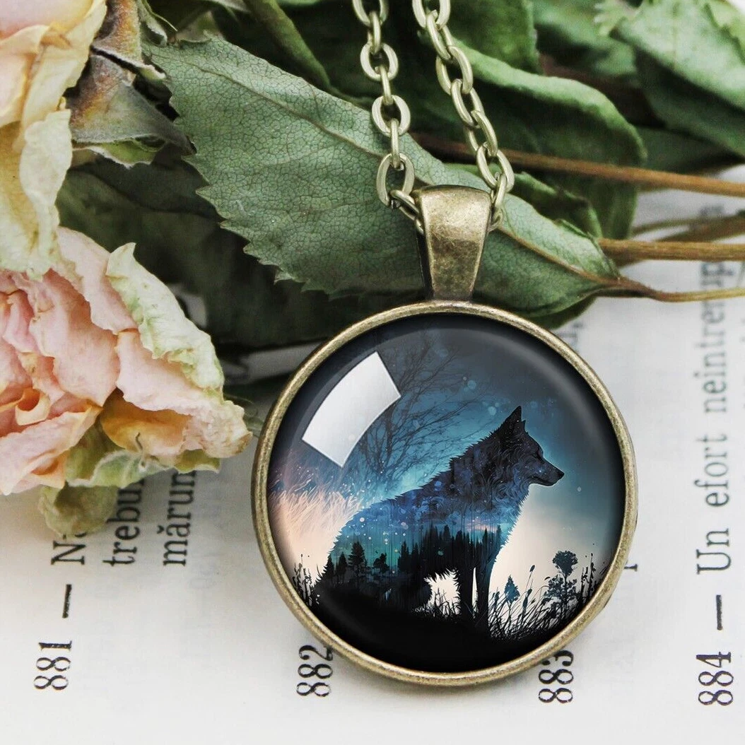 Lone wolf necklace sale