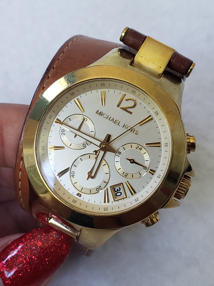MICHAEL KORS LEATHER GOLD TONE DOUBLE WRAP PEYTON CHRONOGRAPH WATCH MK-2261 EUC Michael Kors Peyton Luggage Leather Double Strap Ladies  main image 4