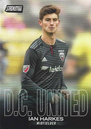 2018 Topps Major League Soccer Stadium Club Base Common BLACK (Retail) (61 - 80) - Picture 12 of 32