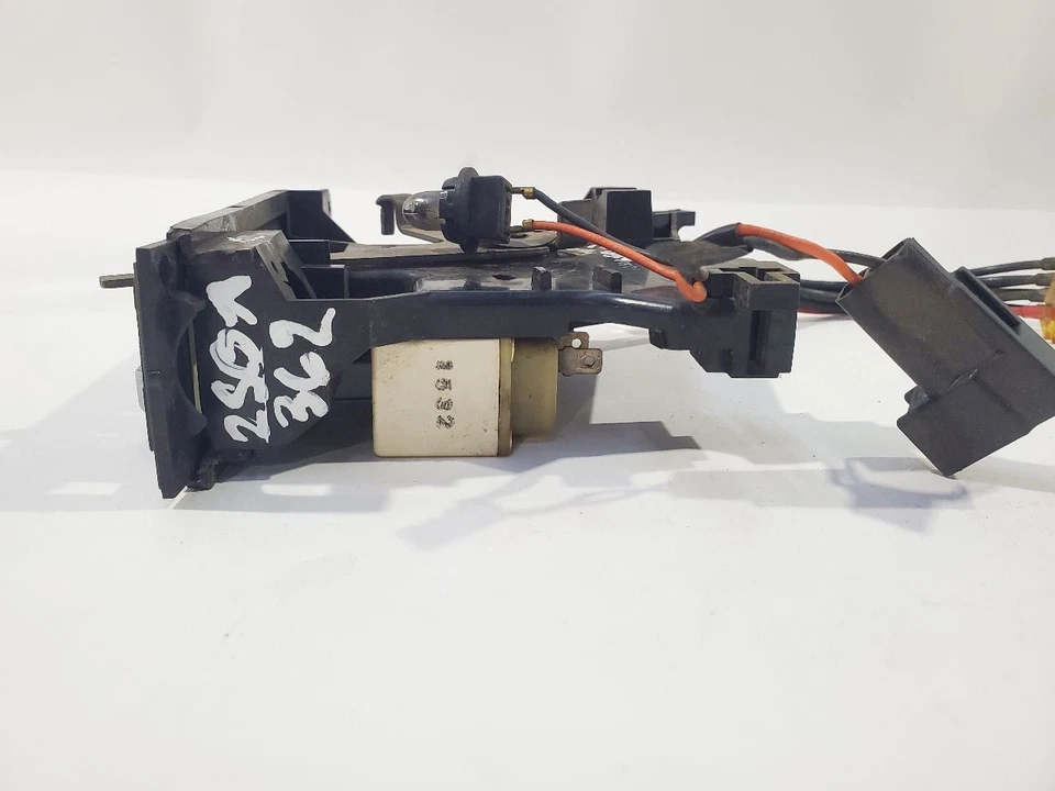 1982 1983 Dodge Ram зарядное устройство OEM контроль температуры маленький скол на правой панели - Изображение 4 из 4