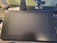 Wacom Cintiq Pro 24 Creative Pen Display Great Condition  Accessories