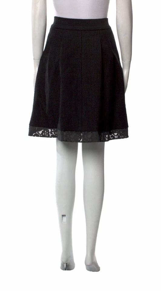 Chanel black lace skirt made in France Size: L | US10, FR42 Est. Retail $1,755.0 - Image 4 of 4