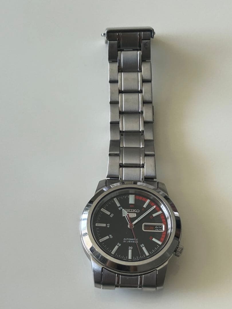 SEIKO 5 7S26-02W0 Watch Black Dial Day Date 21 Jewels Men's