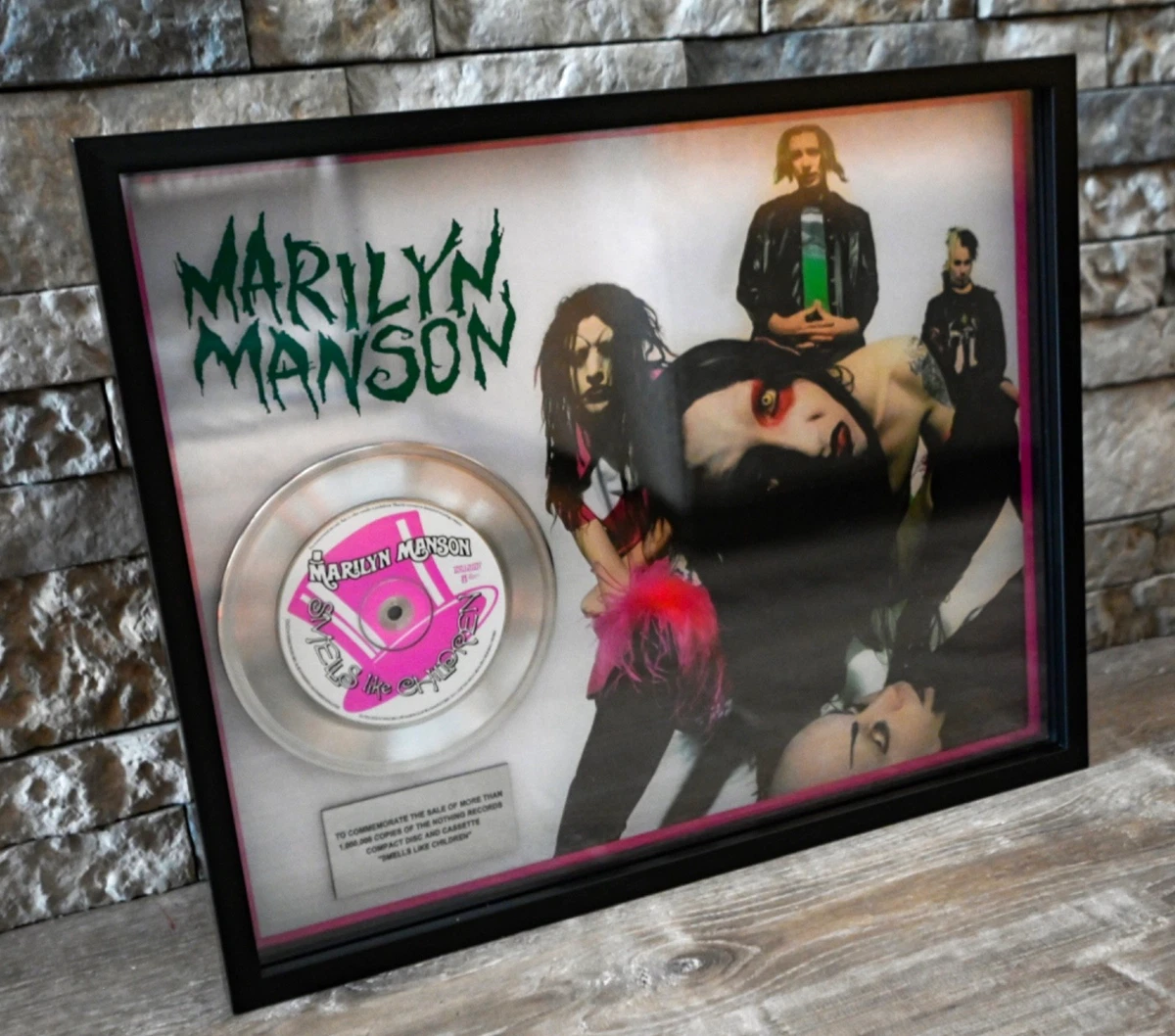 Оригинальные сувениры Marilyn Manson - огромный выбор по лучшим