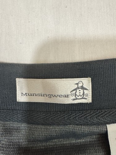 Munsingwear Button Up Polo Shirt Womens Size Large Black Short Preppy Sleeve - Picture 3 of 9