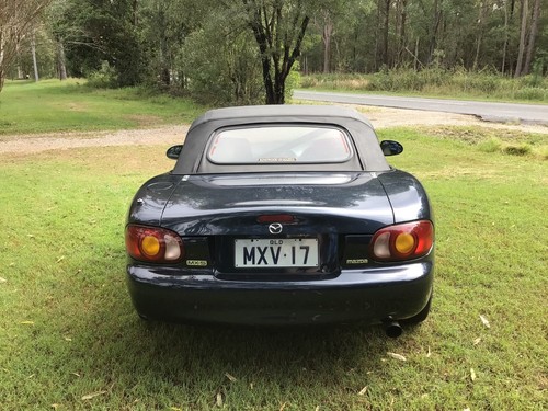 Mazda mx5 1999 - Picture 4 of 19