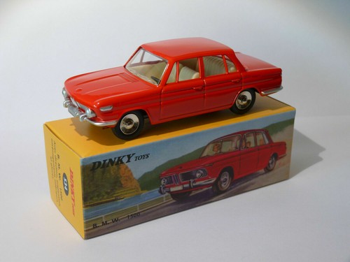 coffret collector dinky toy atlas 2011 B.M.W. 1500 534 NEUF