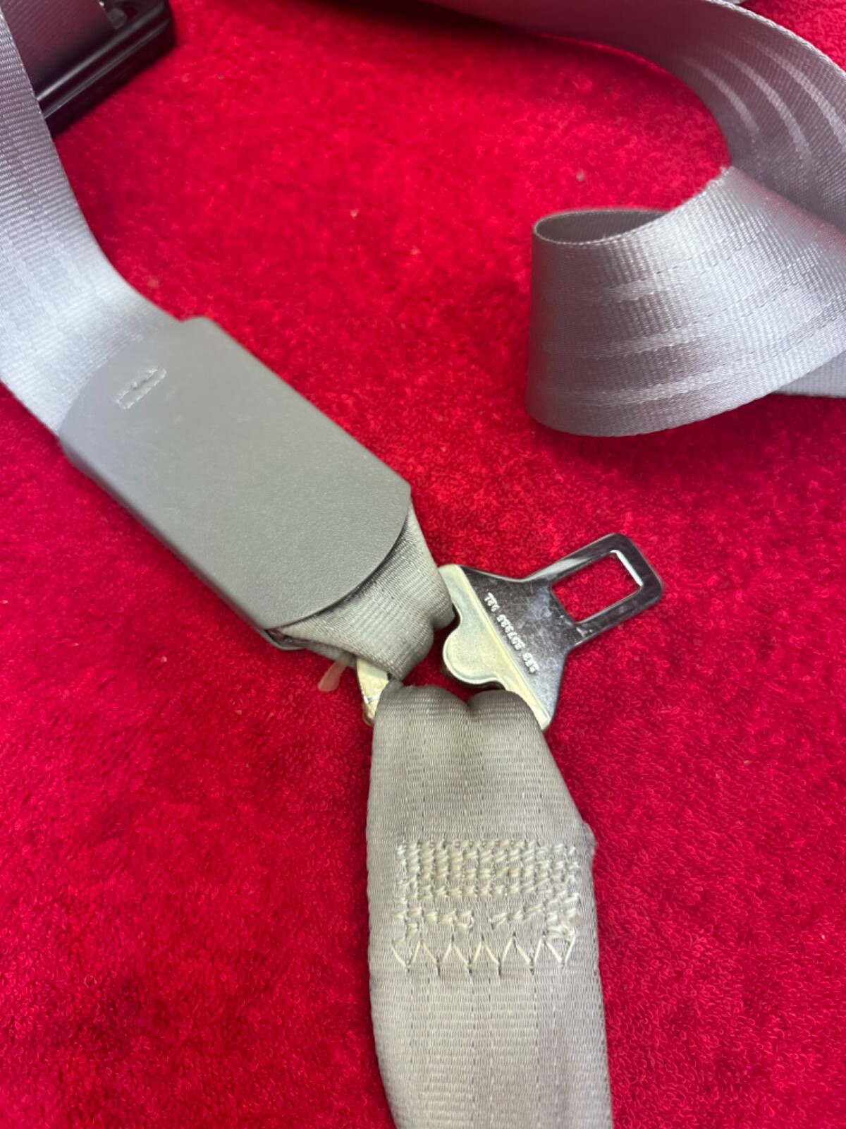 8898 Chevrolet GMC Silverado OBS EXT CAB RIGHT RF Seat Belt Retractor