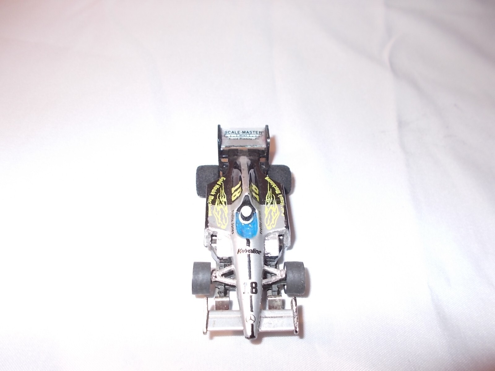 AURORA AFX RACEMASTERS G PLUS #18 MERCEDES SLOT CAR LOT #T-64