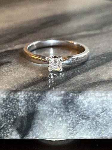 Size K - 950 Platinum Certified 0.20 Princess Cut Diamond Solitaire Ring - Picture 2 of 21
