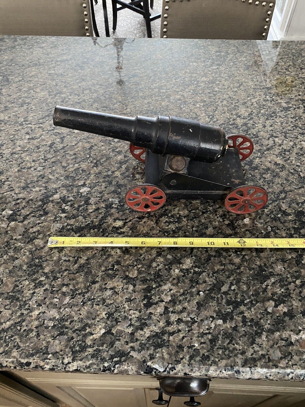 Rare Antique Early 1900s Heavy Cast Iron 4 wheel Toy Cannon