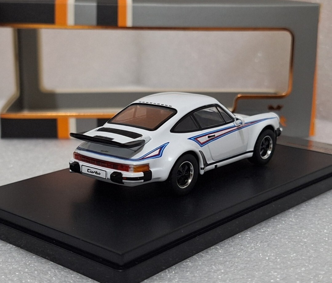 Porsche 911 (930) Turbo 1975 White Martini Edition 1:43 Premium-X