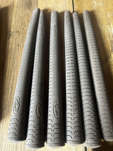35 NOS Golf Grips 27 Brown Avon Chamois Jumbo, 3 Golf Pride Classic 2, 6 Victory - Picture 3 of 9