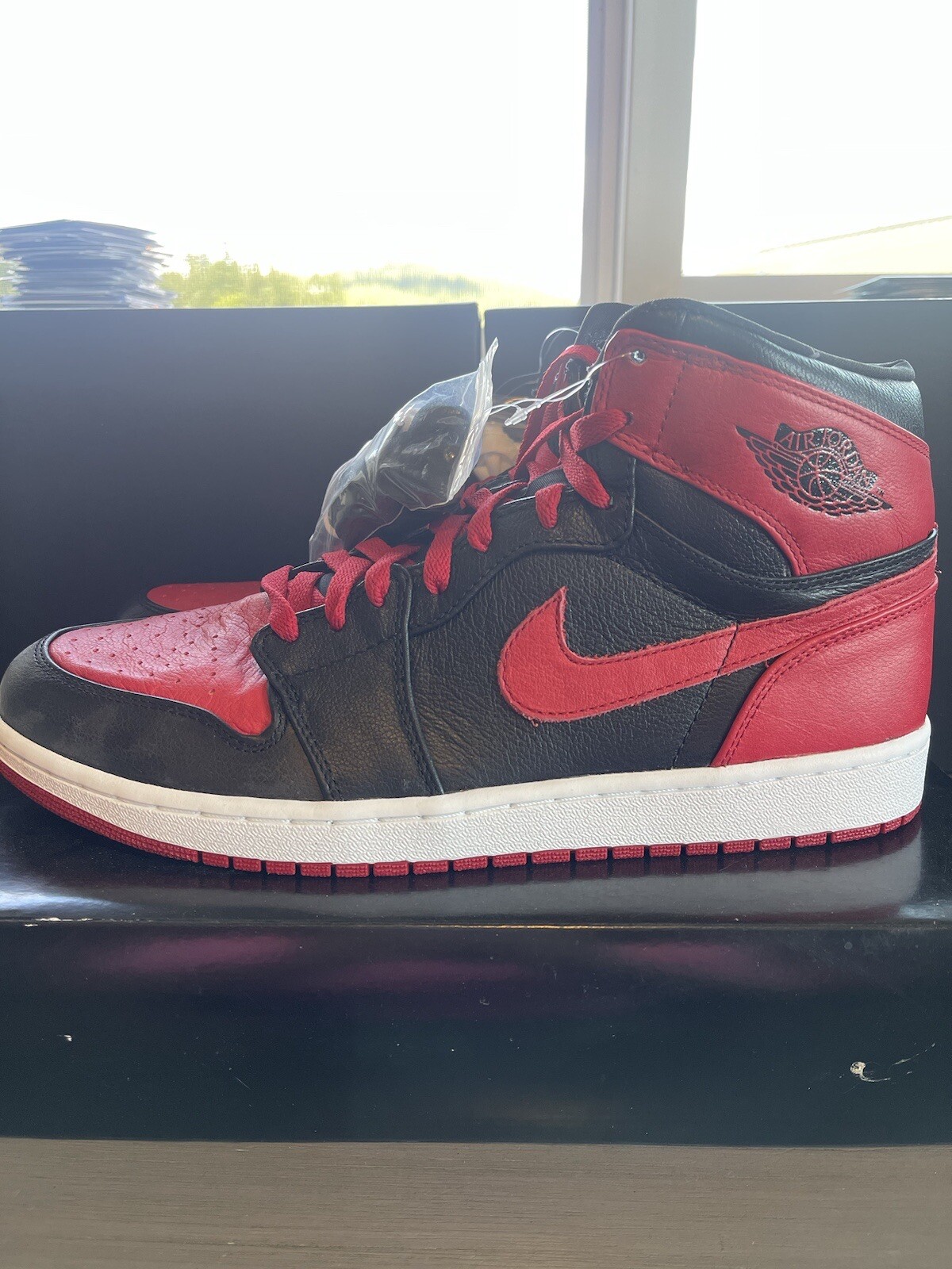 Size 12 - Nike Air Jordan 1 Retro High Banned 2011 Outlet Exclusive DS