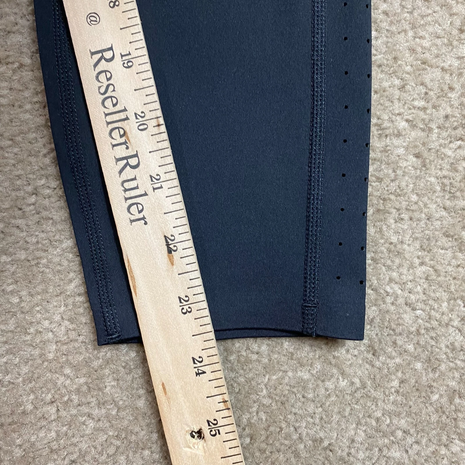 athleta cropped zip pockets workout yoga leggings