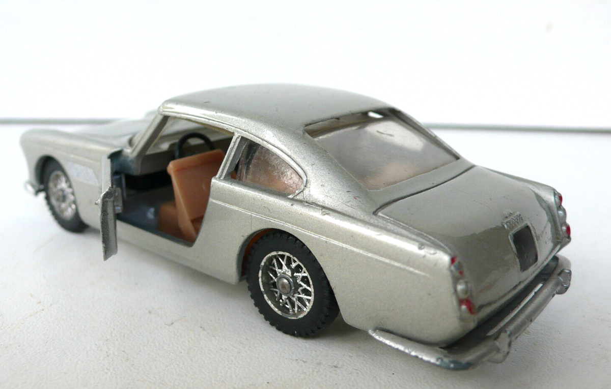 ミニカー SOLIDO REF 123 FERRARI 250GT 2+2 Solido 123 Ferrari 250 GT 2+2 Very Near Mint/Boxed 'Finley