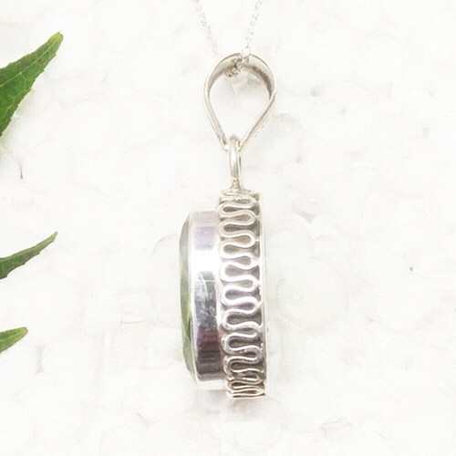 Dazzling Peridot Topaz Gemstone 925 Sterling Silver Handmade Pendant S-41 - Picture 2 of 5