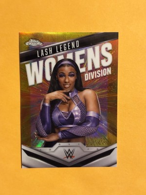 2025 Topps Chrome WWE - Women's Division Lash Legend #WD-LAS Gold Refractor /50