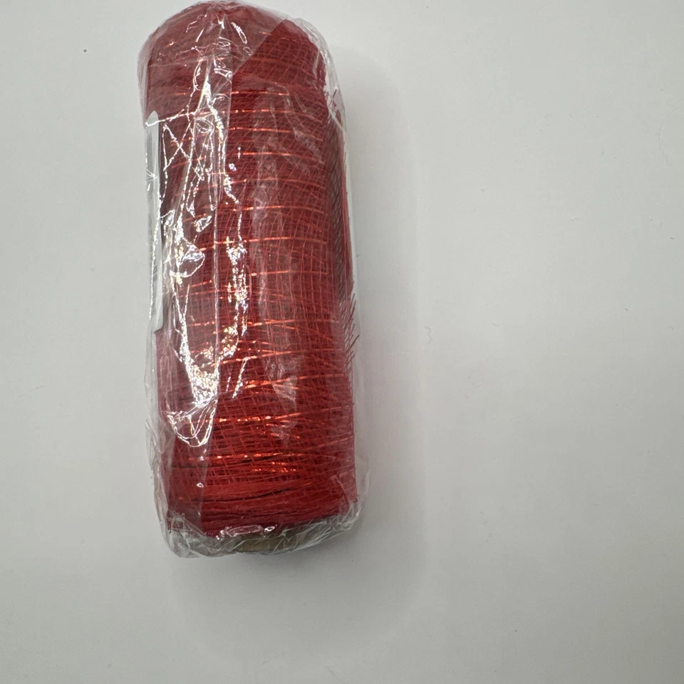Floral Garden Holiday Decorative Mesh - New - 6" x 5 yd - Red - Image 3 of 4