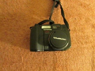 Olympus CAMEDIA C-5050 Zoom 5.0MP Digital Camera - Black for sale