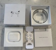 AirPods Pro Whit Activate Wireless Charging Case