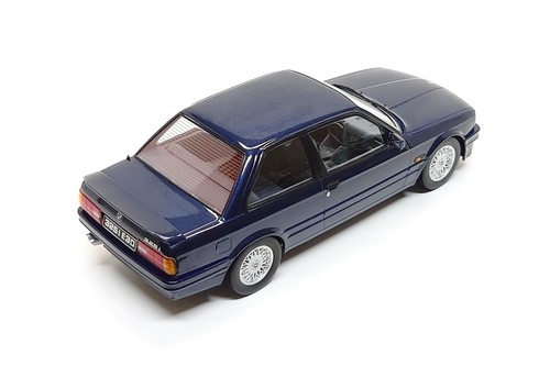 KK Scale 1:18 BMW 325i (E30) M-Paket 2 in Mauritius Blue Metallic - Picture 4 of 13