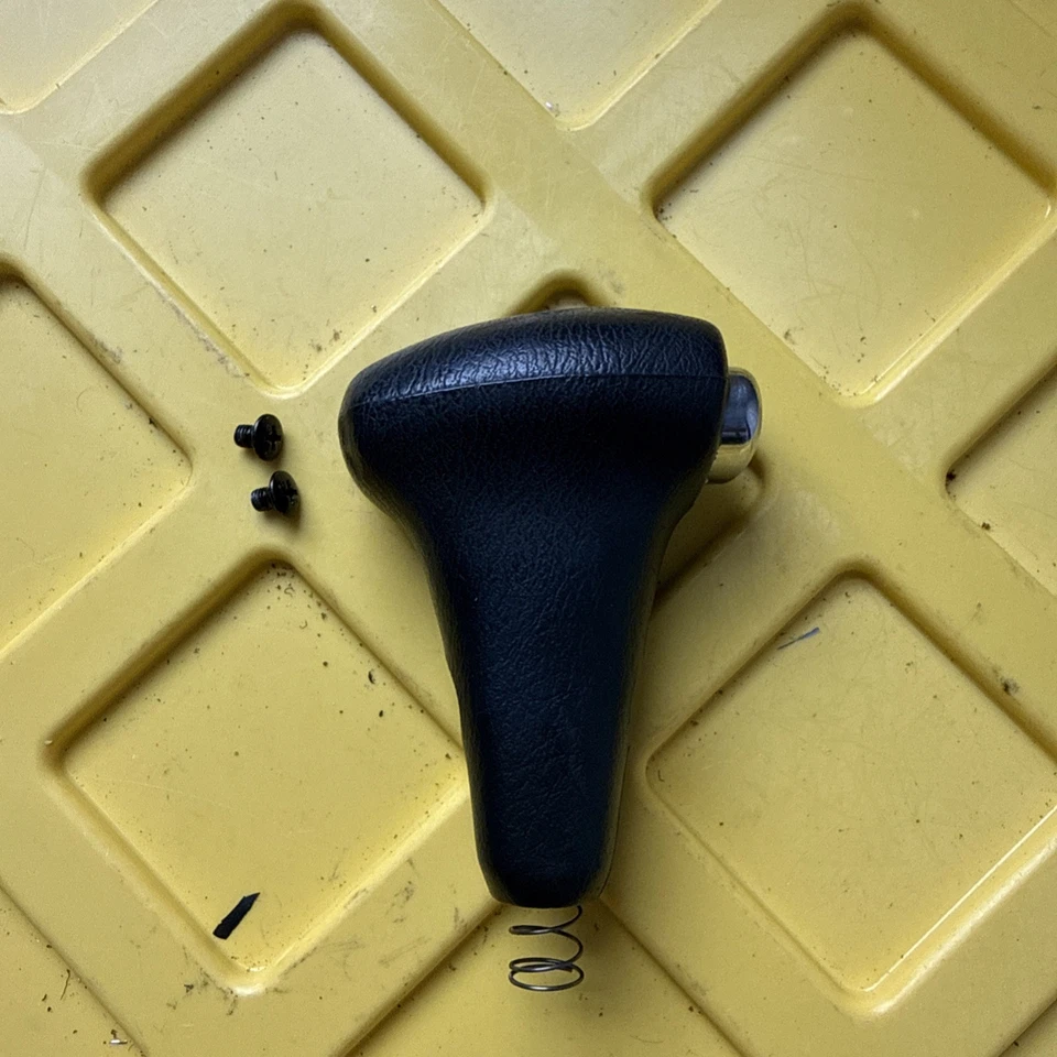 Perilla de cambio automática Honda Accord 94-97 con herrajes CD5 AT Foto 3 de 4