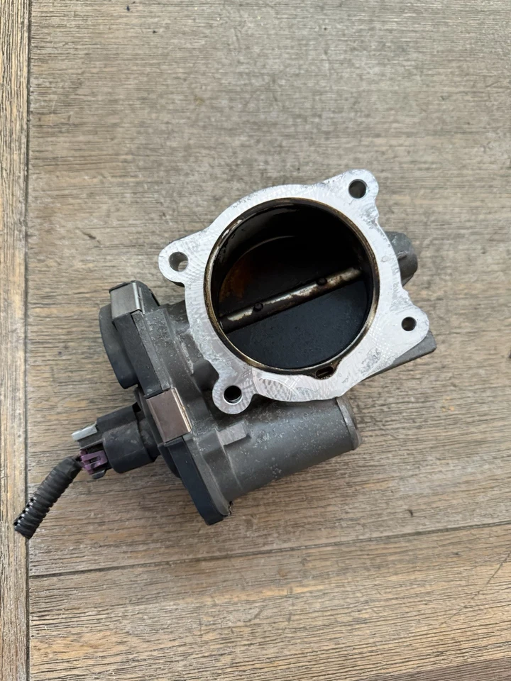 SUZUKI GRAND VITARA XL-7 2007-2009 3,6 L CUERPO DEL ACELERADOR CONJUNTO DE VÁLVULA Foto 4 de 4