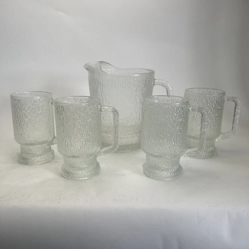 Set Of Vtg MCM Indiana Glass Crystal Ice Tree Bark Footed 4 Mugs And 1 Pitcher