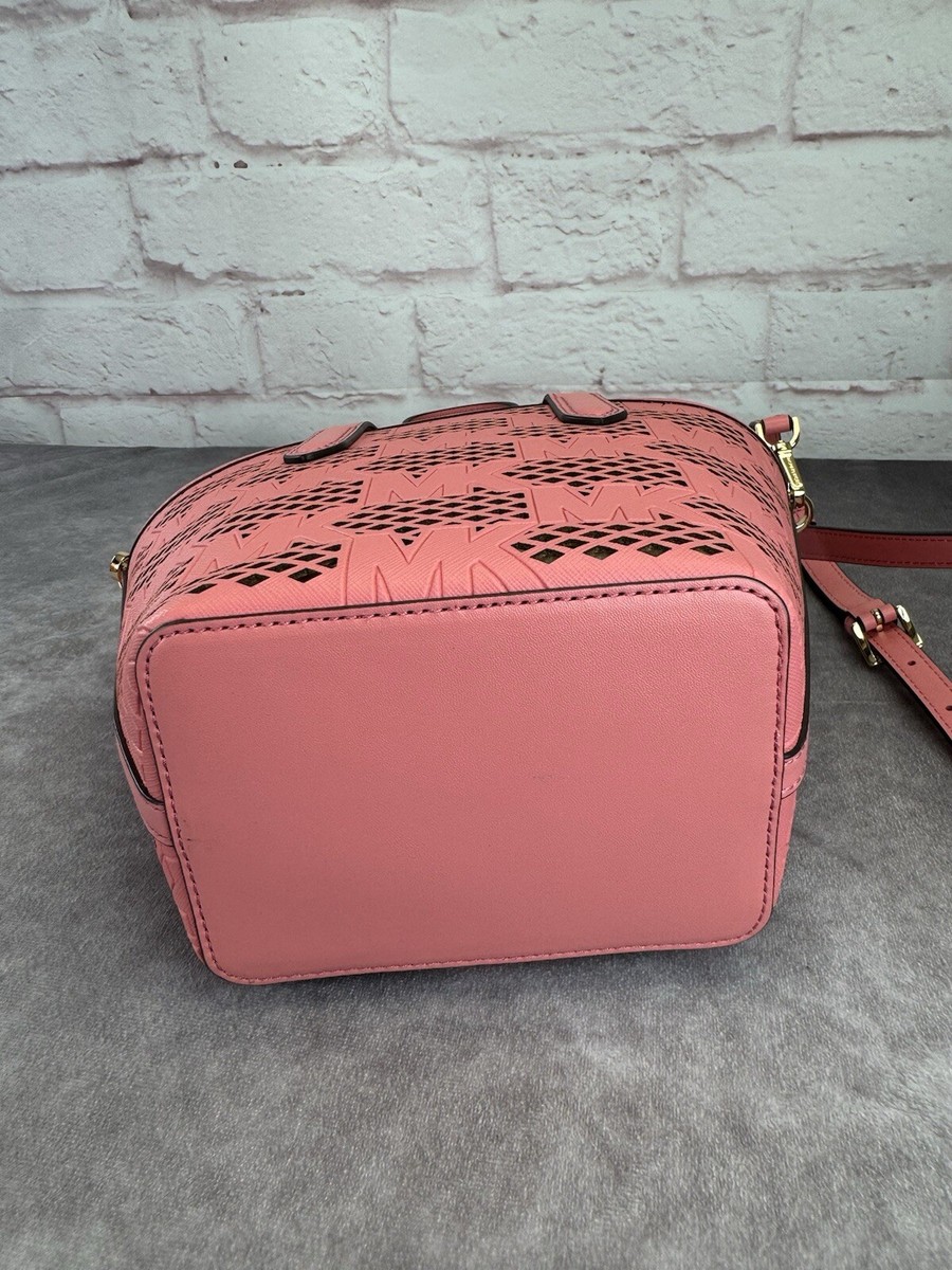 トートバッグ MICHAEL Michael Kors Kimber 2-in-1 Perforated Tote Bag Kimber Small 2-in-1 Logo Embossed and Perforated Tote Bag
