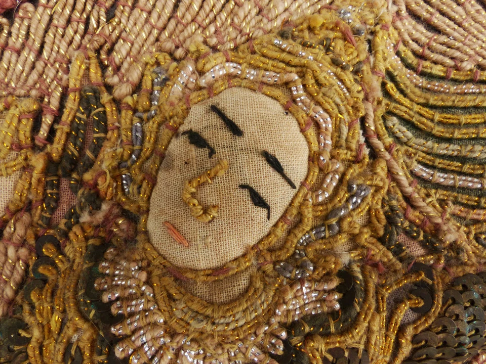 Broderie Orientale Ancienne métal, verre. - Photo 3/4