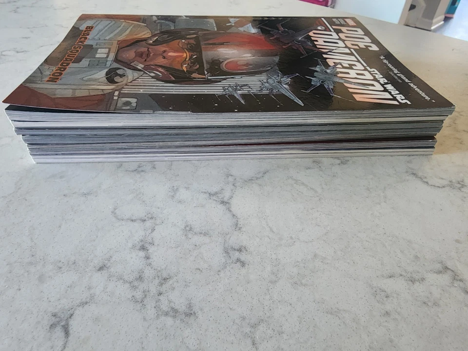 Star Wars Comic TPB dark Horse Marvel Lot - Image 2 of 2