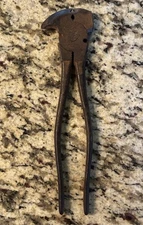 Vintage  10-1/4 in. Long Wire Fencing Pliers Steel