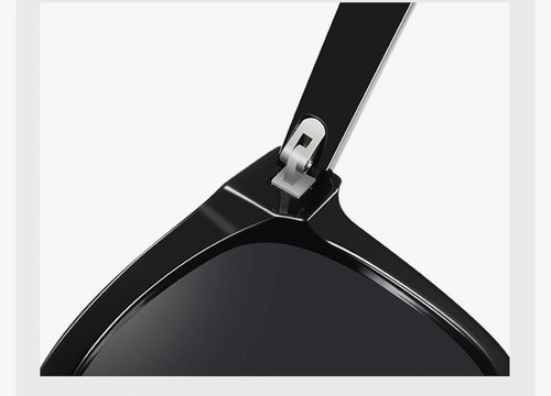 New! Trendy Oversized Women's Designer Sunglasses - Picture 6 of 8