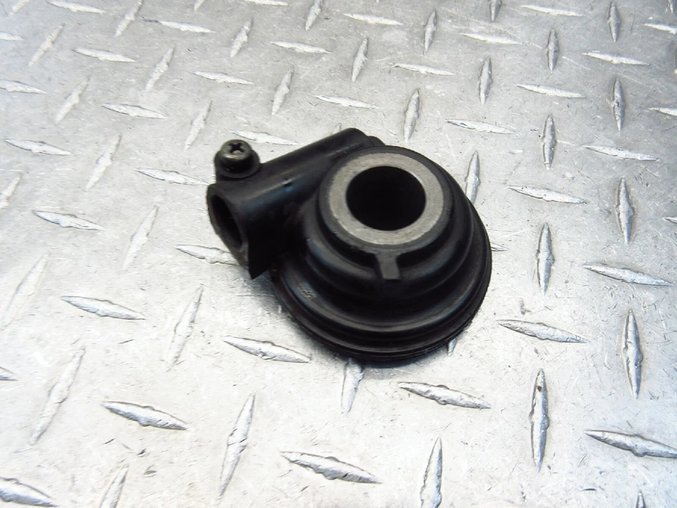 93-95 Suzuki GSXR 750 GSXR750 1995 Speedo sensor de engranaje rueda OEM funciona Foto 4 de 4