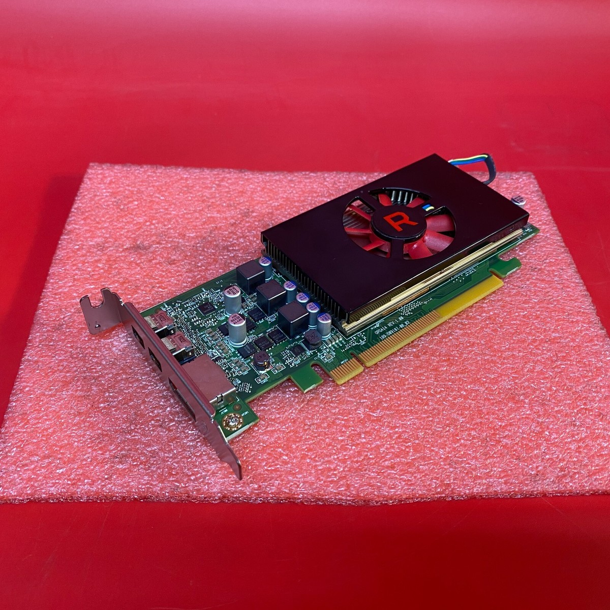DELL AMD グラフィックカード Radeon RX640 DELL AMD RADEON RX640 4GB GDDR5 LOW PROFILE GPU 06044M