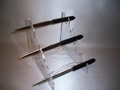 clear acrylic counter display stand collector or retail 5 knife bayonet dagger