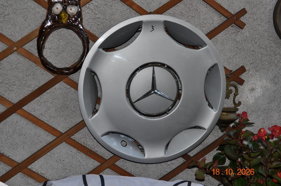 4× Orig Mercedes Benz Radkappe C KLASSE W202 W124 15 Zoll A2024010024 TOP!! - Bild 4 von 4