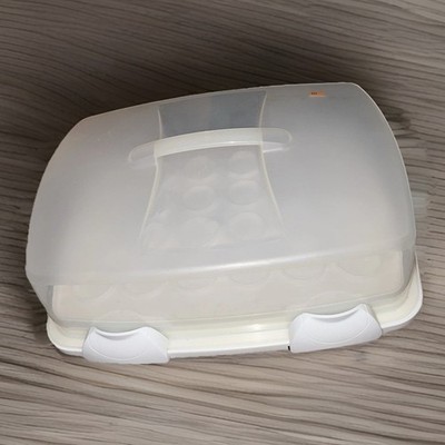 Wilton Ultimate 3-in-1 Cupcake Muffin Cake Caddy Carrier Large 2005