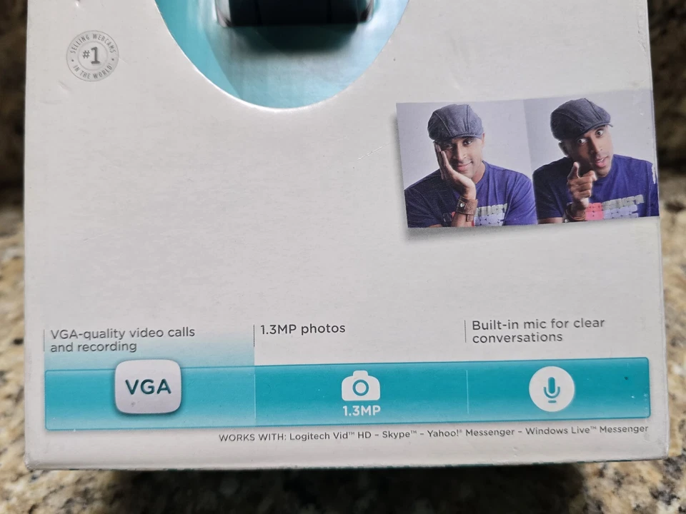 Logitech C200 Webcam USB Built-in Microphone w/RightSound  Black NEW & SEALED - Image 2 of 4