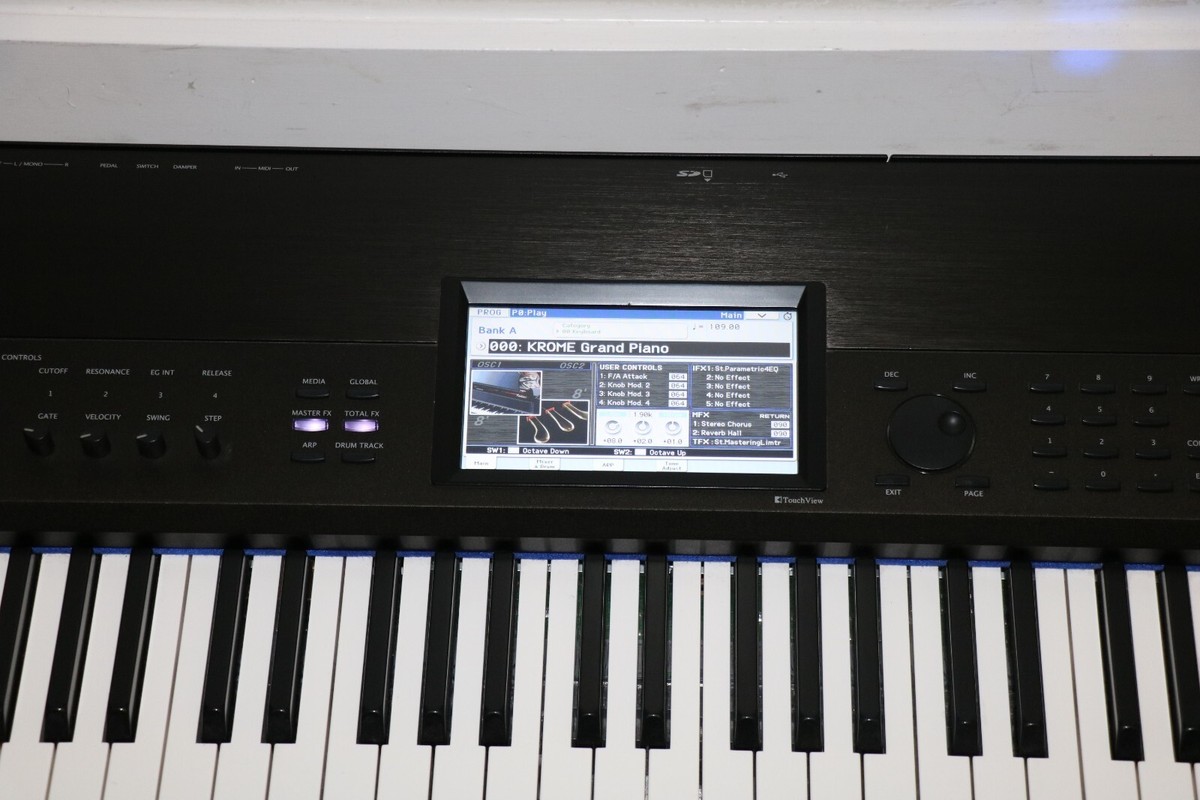 Korg Krome 88 Key Music Workstation Keyboard Synthesizer for